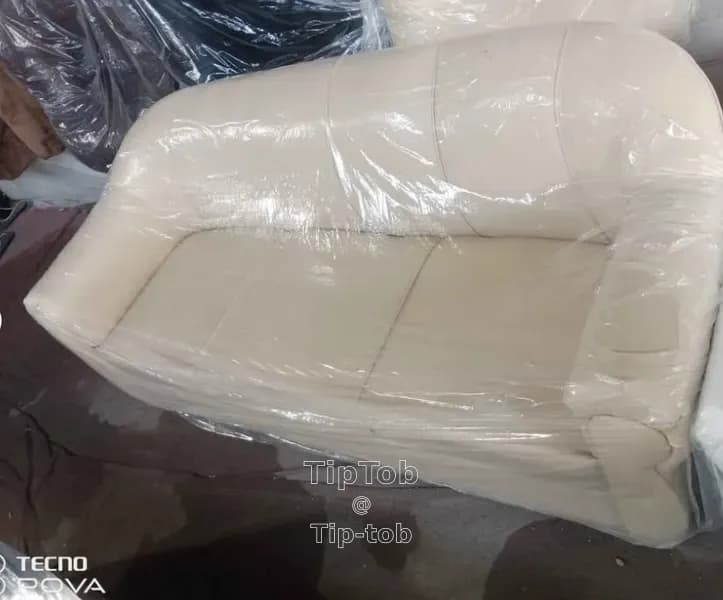 https://db.tiptob.com/uploads/IMAGE/IMG_1764751001906_2.webp