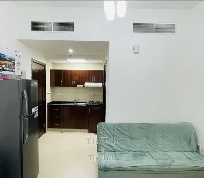 https://db.tiptob.com/uploads/IMAGE/IMG_1764844126569_1.webp