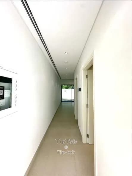 https://db.tiptob.com/uploads/IMAGE/IMG_1767080471653_2.webp