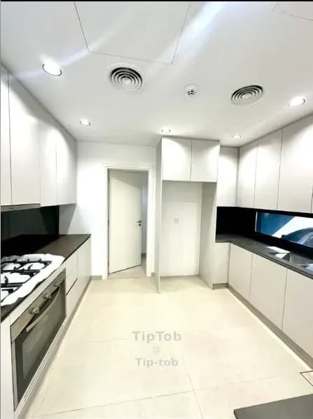 https://db.tiptob.com/uploads/IMAGE/IMG_1767080471769_3.webp
